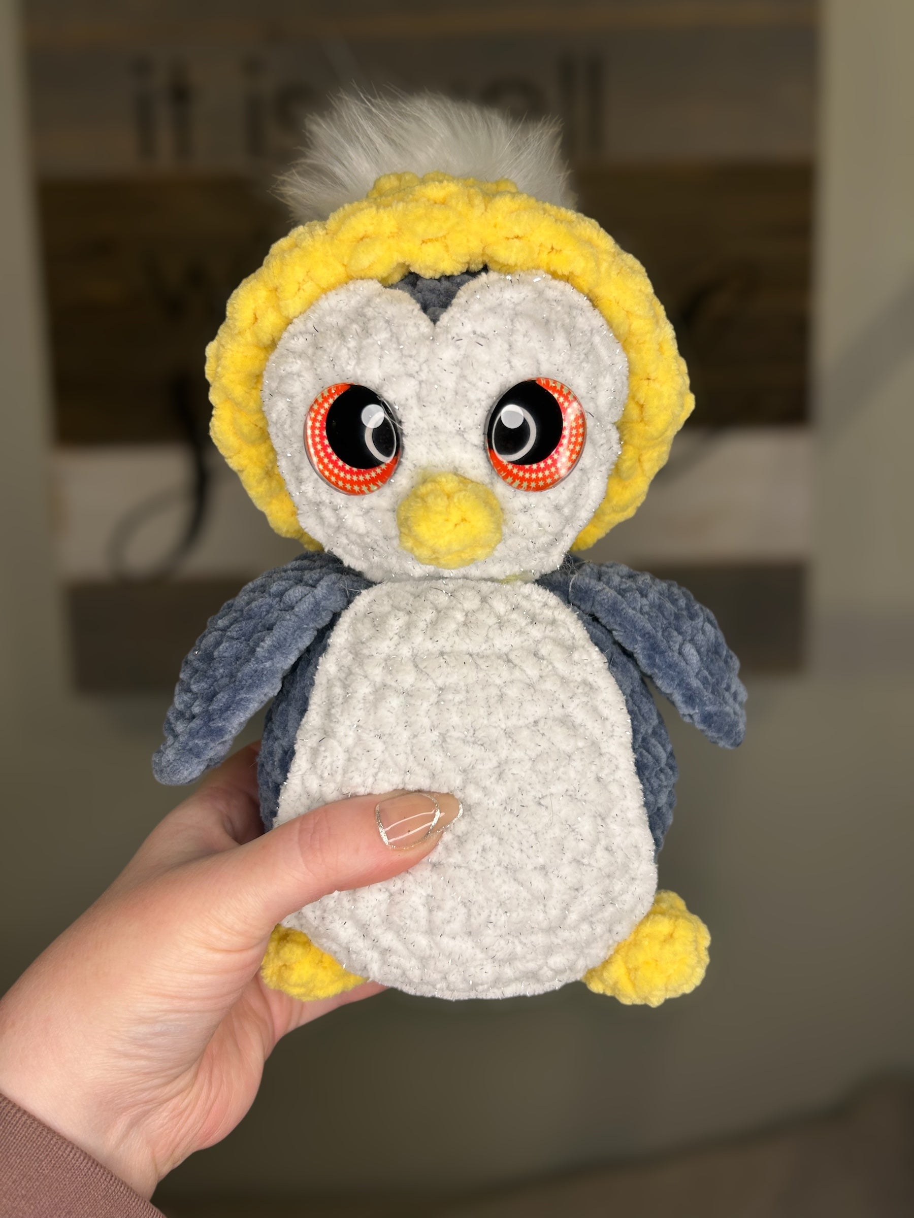 Chilly the Penguin Crochet Pattern